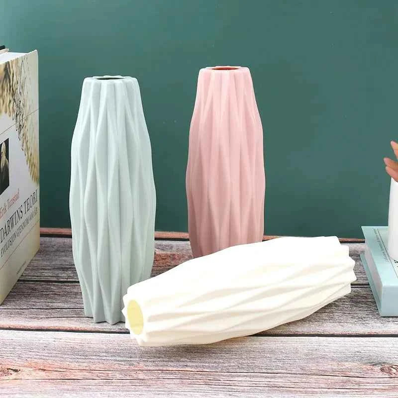 Diamond Pattern Faux Ceramic Vase